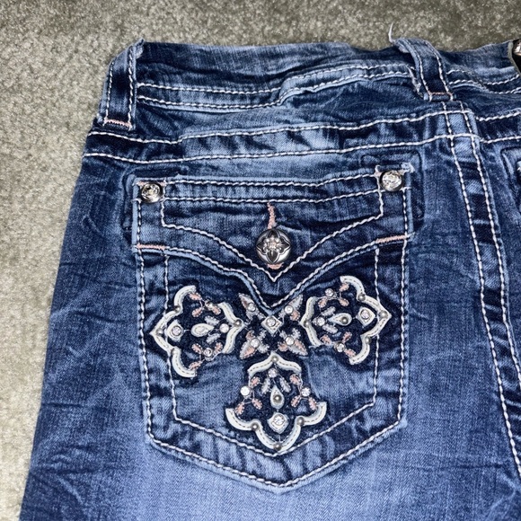 Miss Me jeans in perfect shape no stains or holes! - Picture 5 of 6